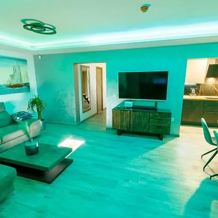 Casa vacanze Luxury Stocia With Swimming Pool, Sauna&jacuzzi In A Peaceful Location In