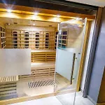 Luxury Stocia With Swimming Pool, Sauna And Jacuzzi In A Peaceful Location In Σπίτι διακοπών Σπλιτ