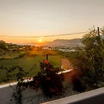 Luxury Stocia With Swimming Pool, Sauna And Jacuzzi In A Peaceful Location In Σπίτι διακοπών Σπλιτ