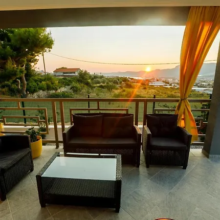 Luxury Stocia With Swimming Pool, Sauna And Jacuzzi In A Peaceful Location In Tatil Evi *