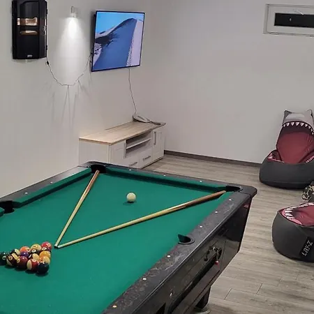 Tatil Evi Luxury Stocia With Swimming Pool, Sauna And Jacuzzi In A Peaceful Location In *