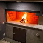Luxury Stocia With Swimming Pool, Sauna And Jacuzzi In A Peaceful Location In スプリト